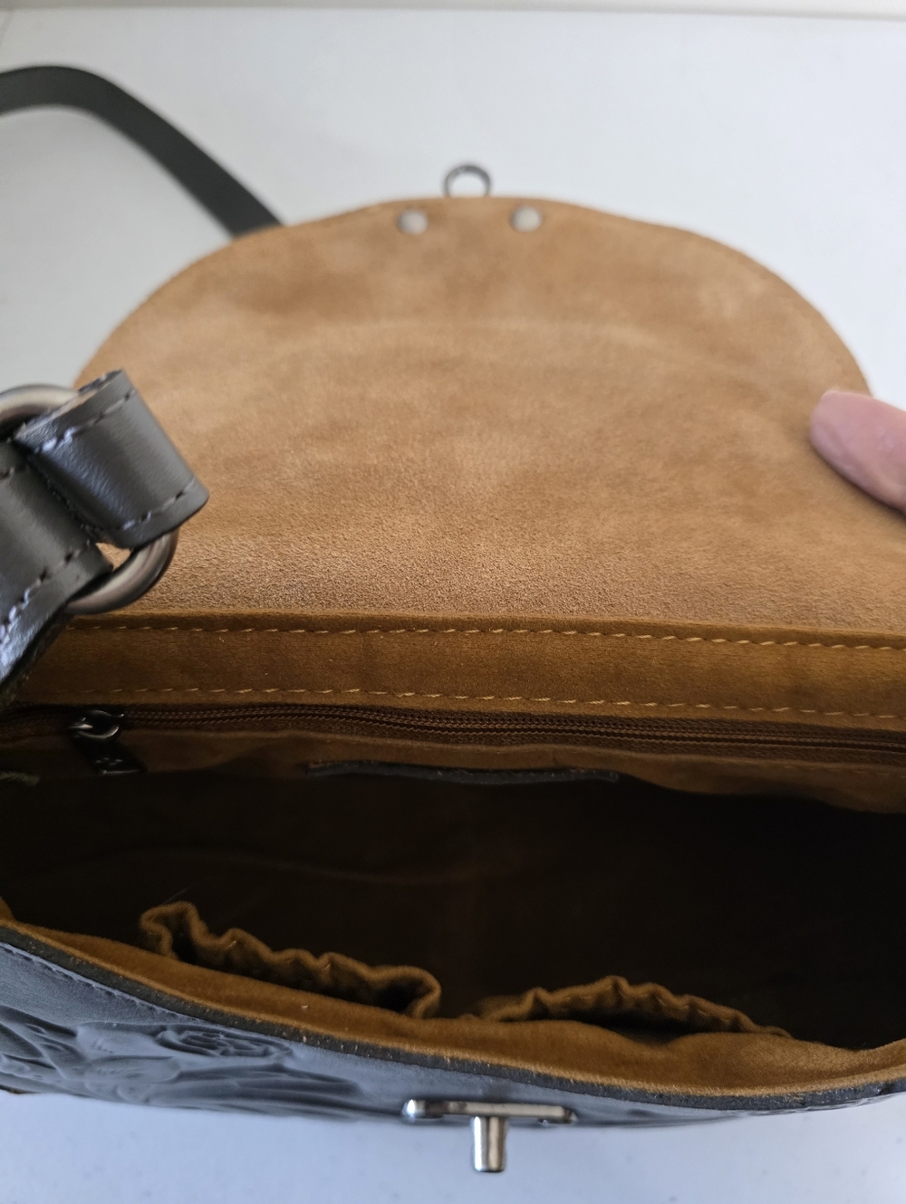 Patricia Nash Metallic Gray Tooled Leather Crossbody Bag - Picture 8 of 15